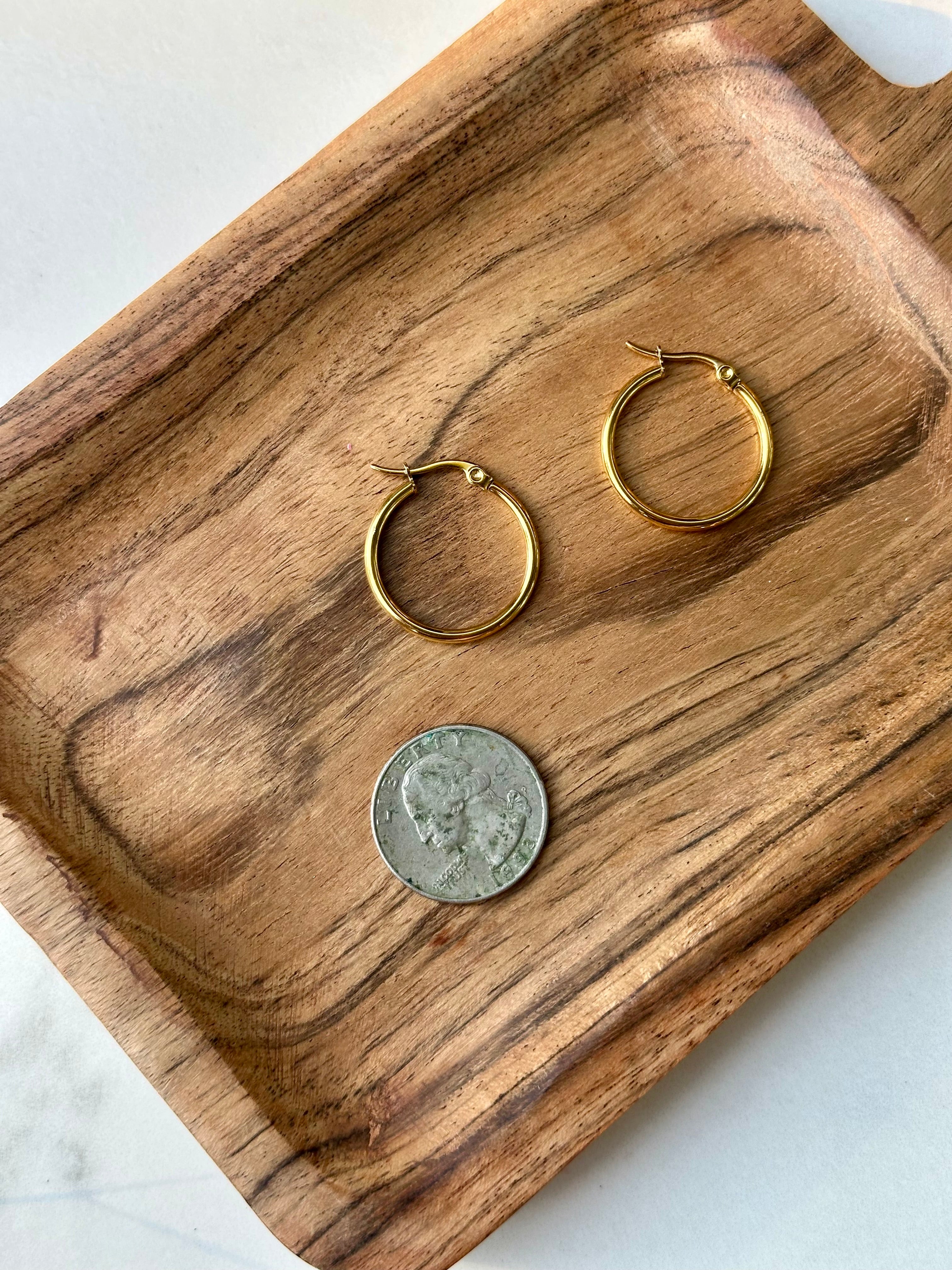 Gold E Hoops