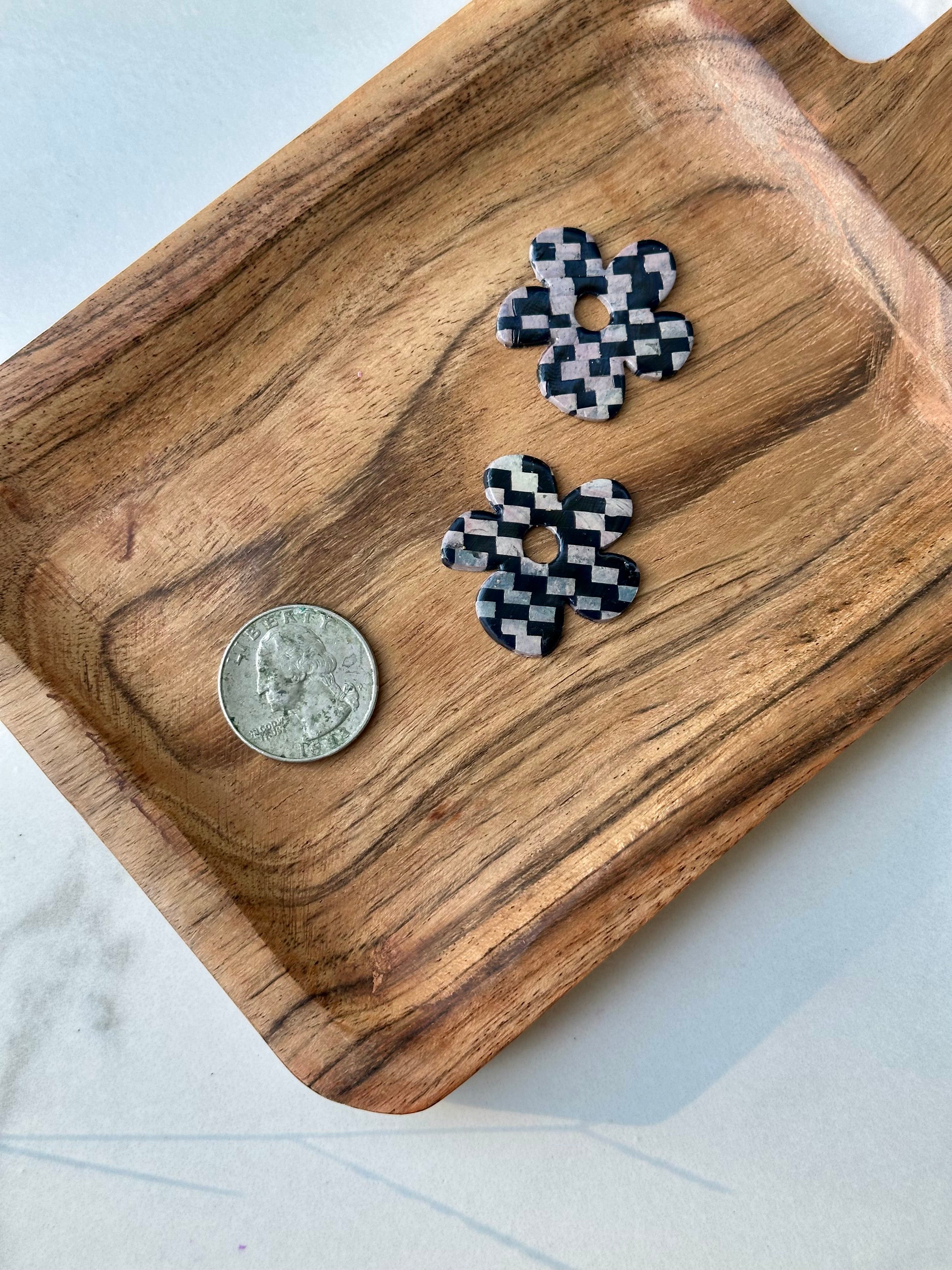 Checkered Flower Charms